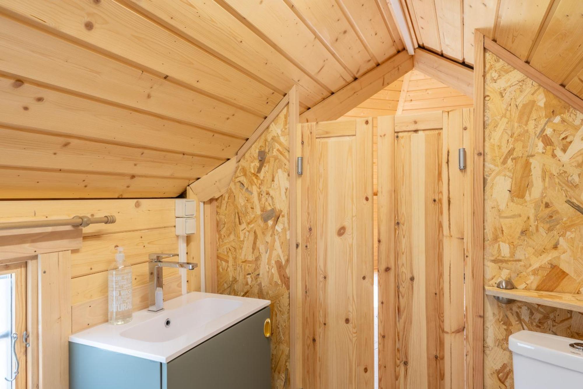 Logements Insolites A La Ferme - Yourte, Kota Ou Pod Farbus 部屋 写真